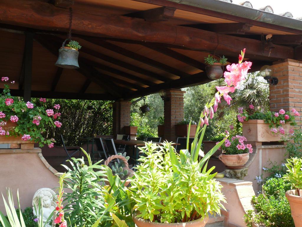 Agriturismo Da Lorena Marsiliana Luaran gambar