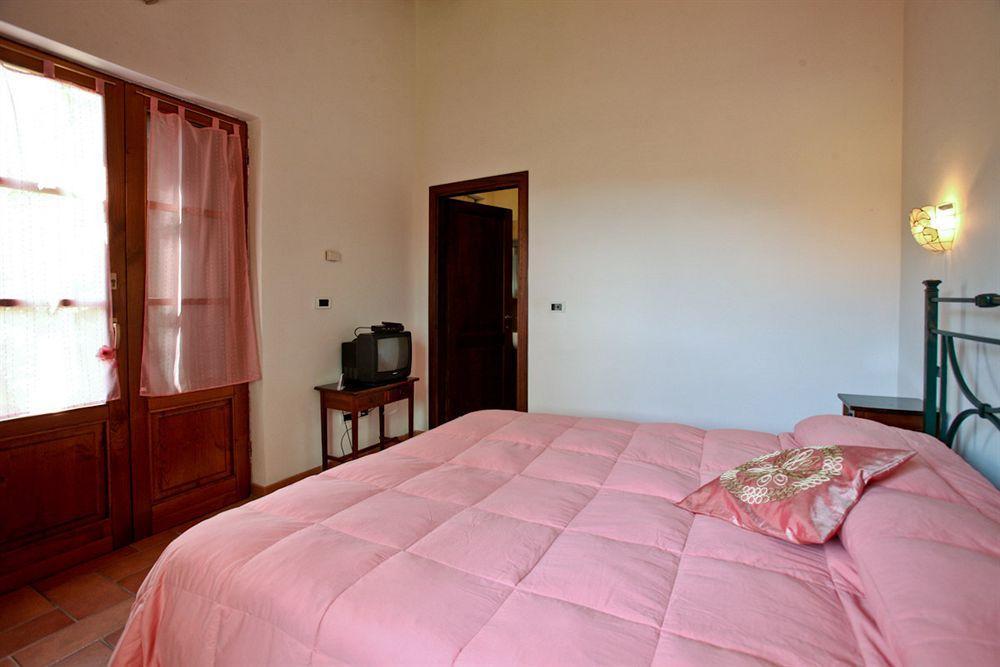 Agriturismo Da Lorena Marsiliana Luaran gambar