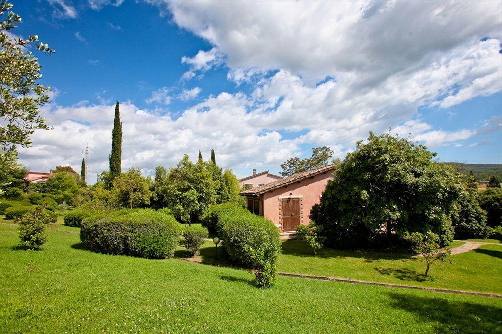 Agriturismo Da Lorena Marsiliana Luaran gambar