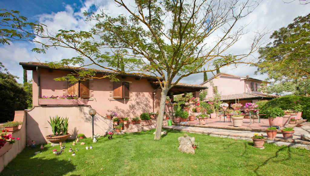 Agriturismo Da Lorena Marsiliana Luaran gambar
